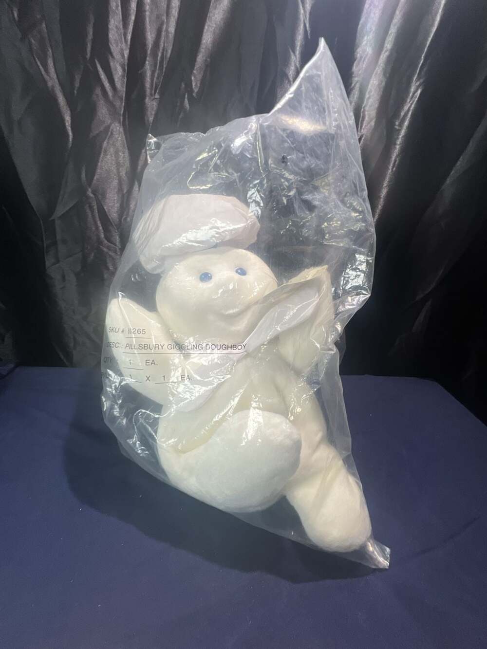 1997 Pillsbury Giggling Doughboy Plush Toy by Dakin